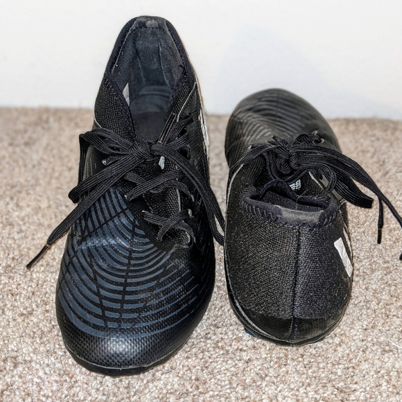 adidas Jr. Predator Edge.3 FG Soccer Cleats Core Black Size 5 EUC - Picture 4 of 7